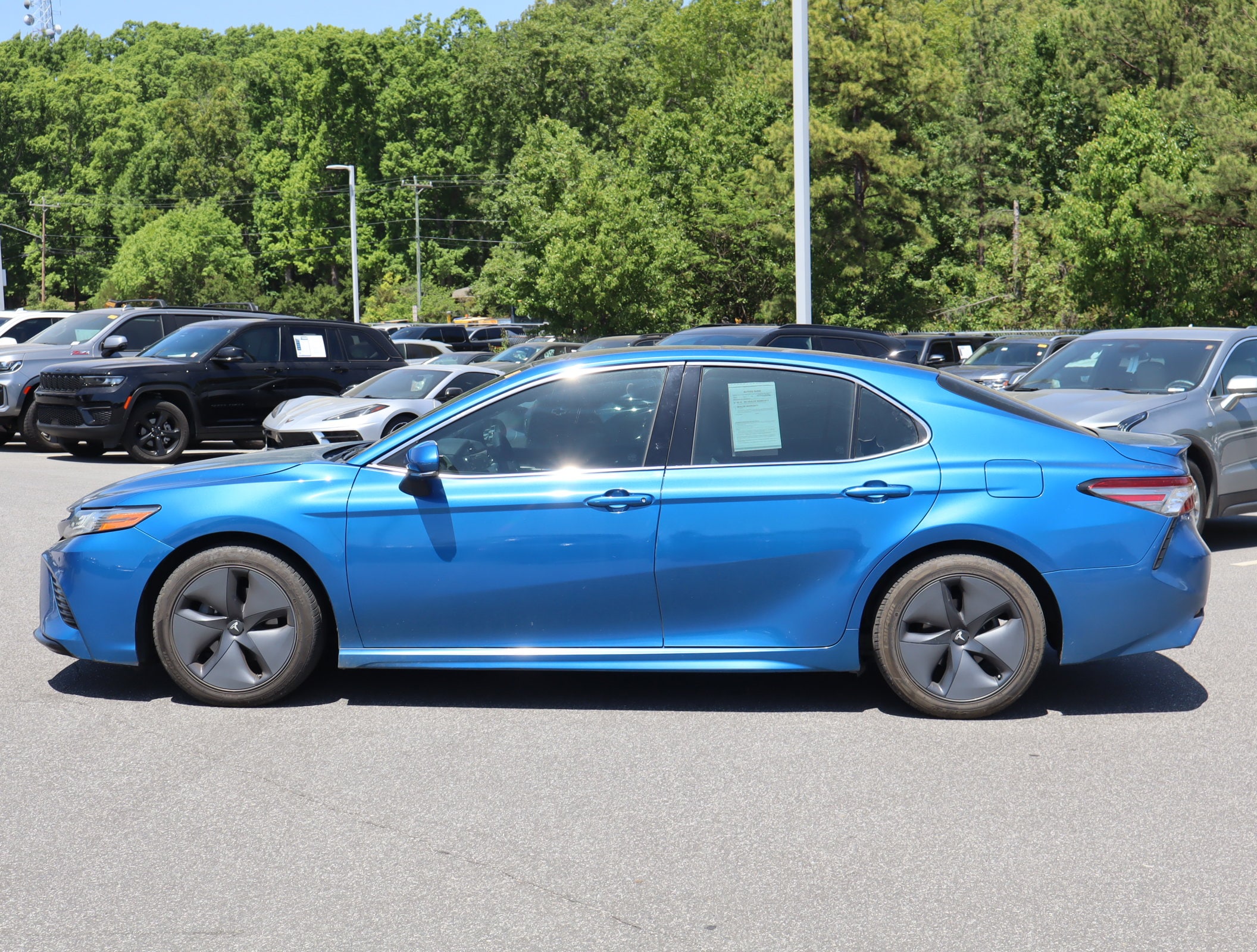 2018 Toyota Camry XSE V6 photo 5