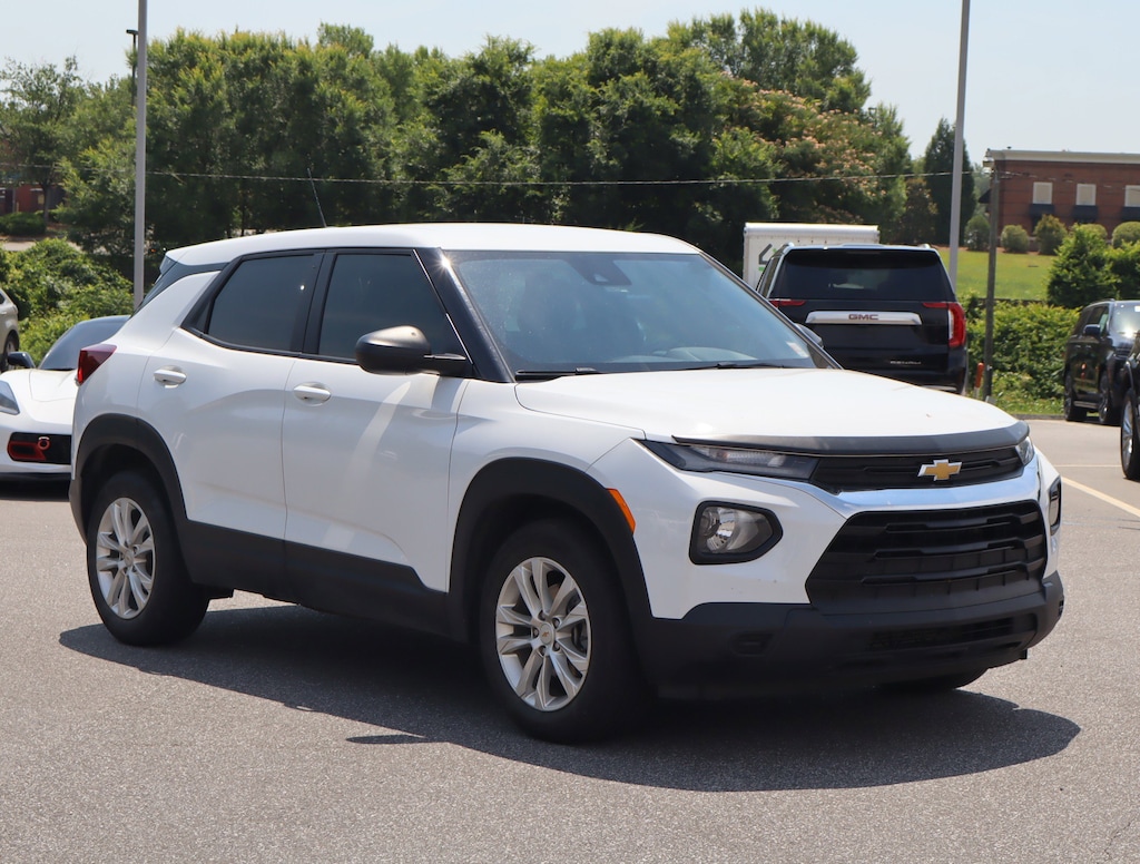 Used 2023 Chevrolet Trailblazer LS SUV