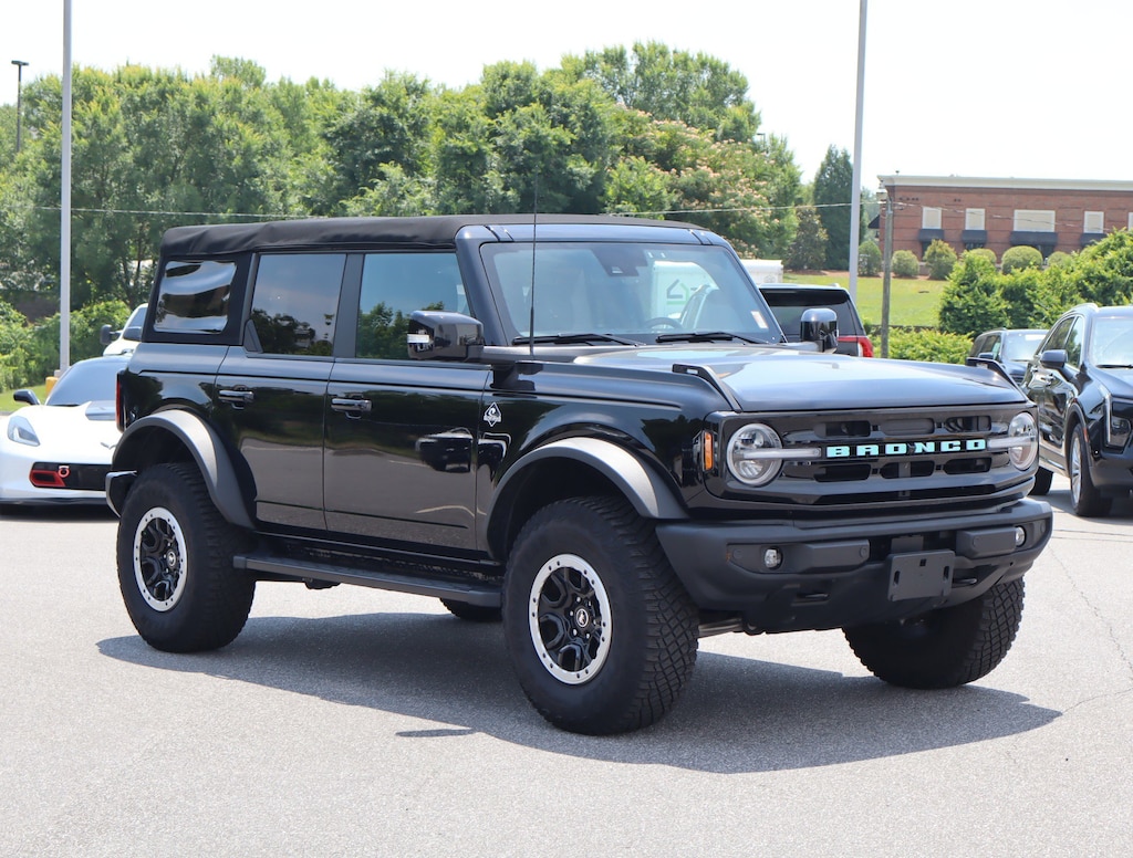 Used 2023 Ford Bronco Outer Banks Convertible