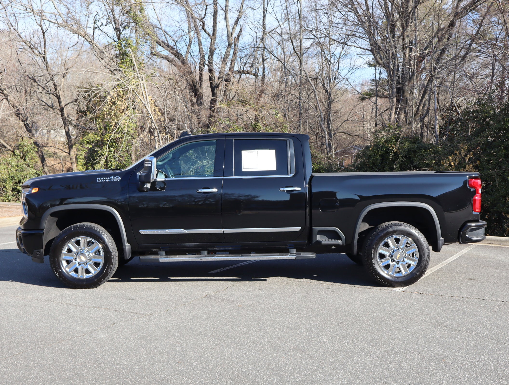 2024 Chevrolet Silverado 2500HD High Country photo 5