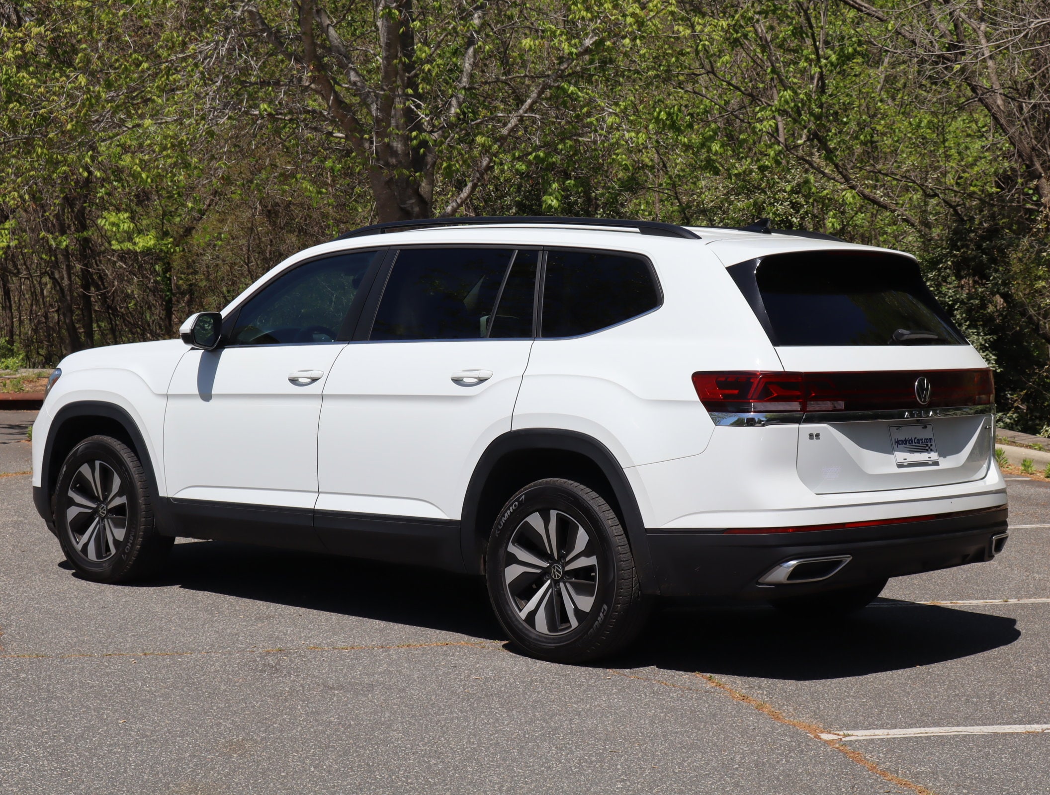 2024 Volkswagen Atlas 2.0T SE photo 6
