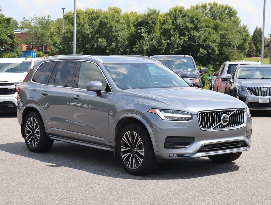 Used 2020 Volvo XC90 Momentum SUV