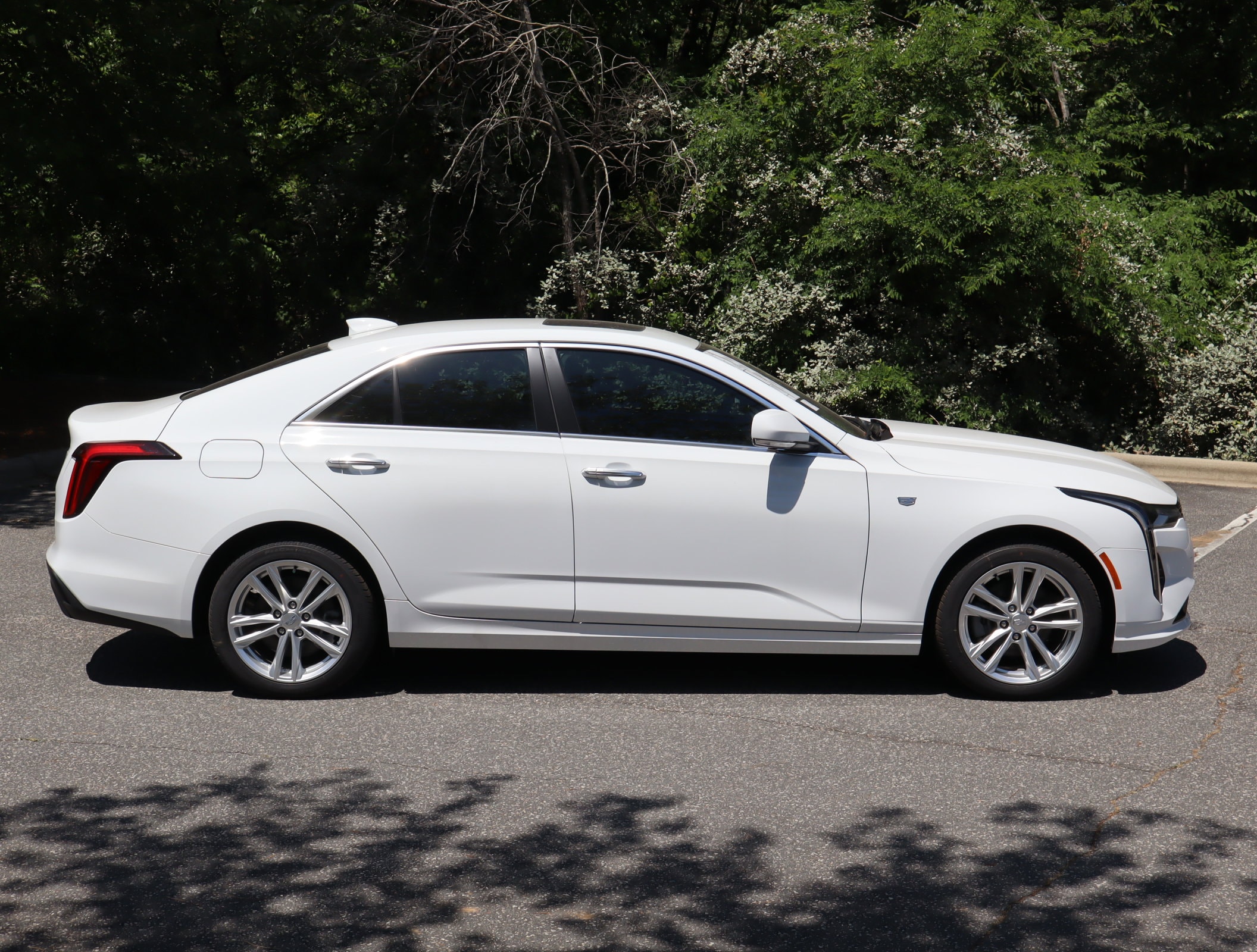 CADILLAC CT4 Luxury