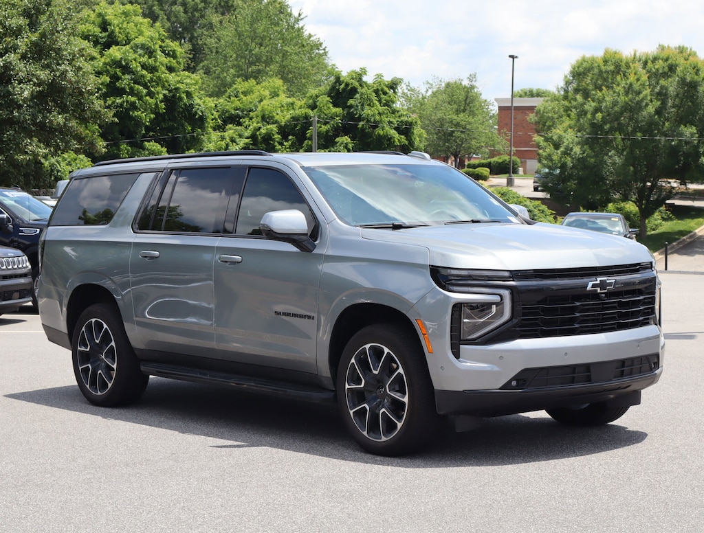 Used 2026 Chevrolet Suburban RST SUV