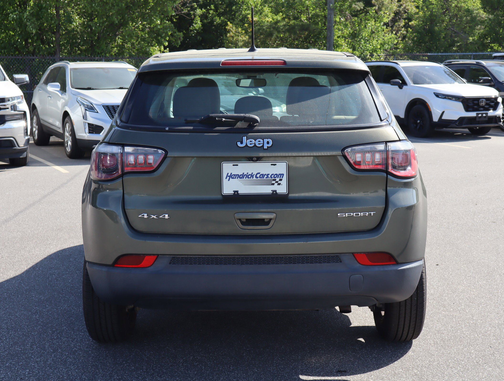 2018 Jeep Compass Sport photo 3