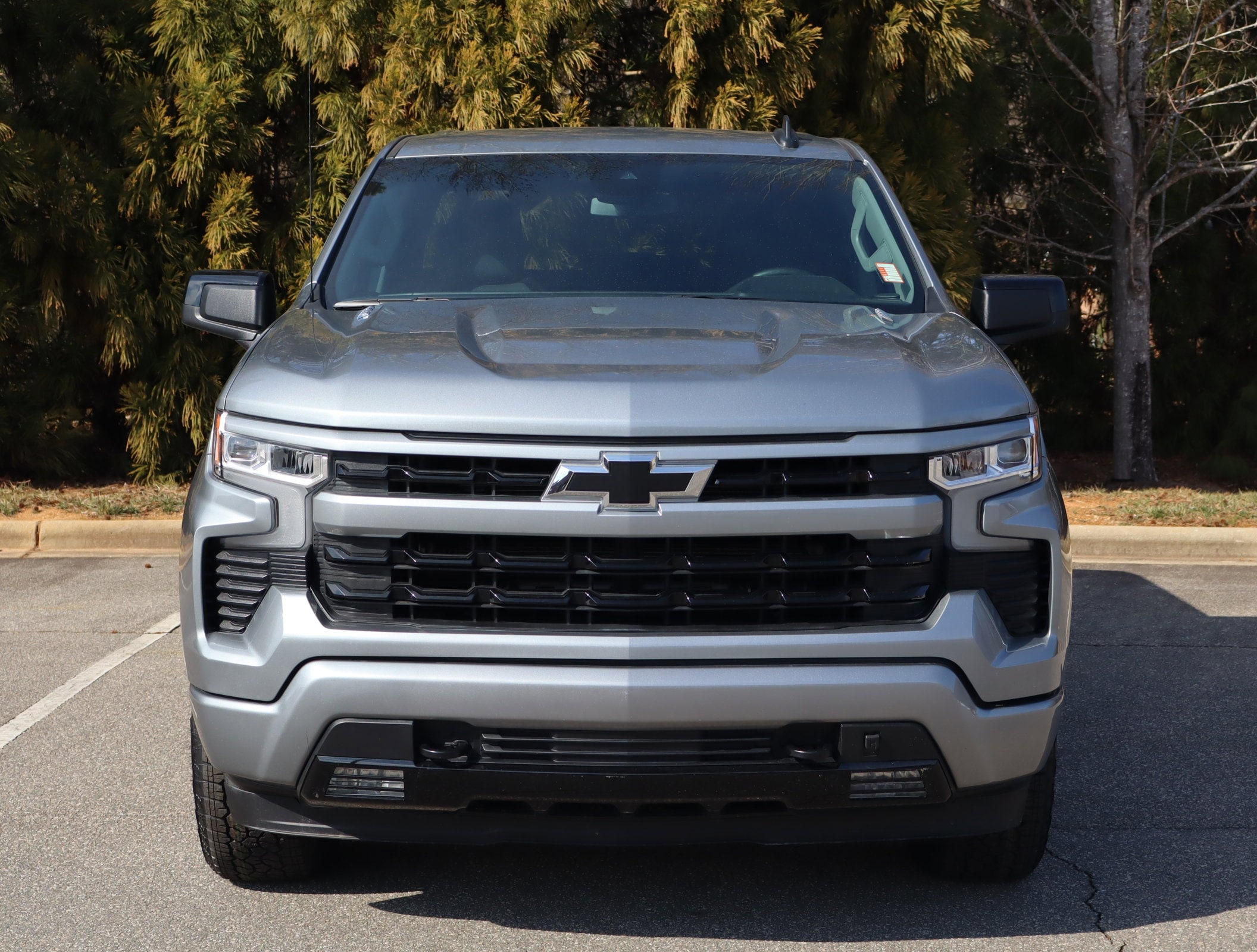 2024 Chevrolet Silverado 1500 RST photo 2