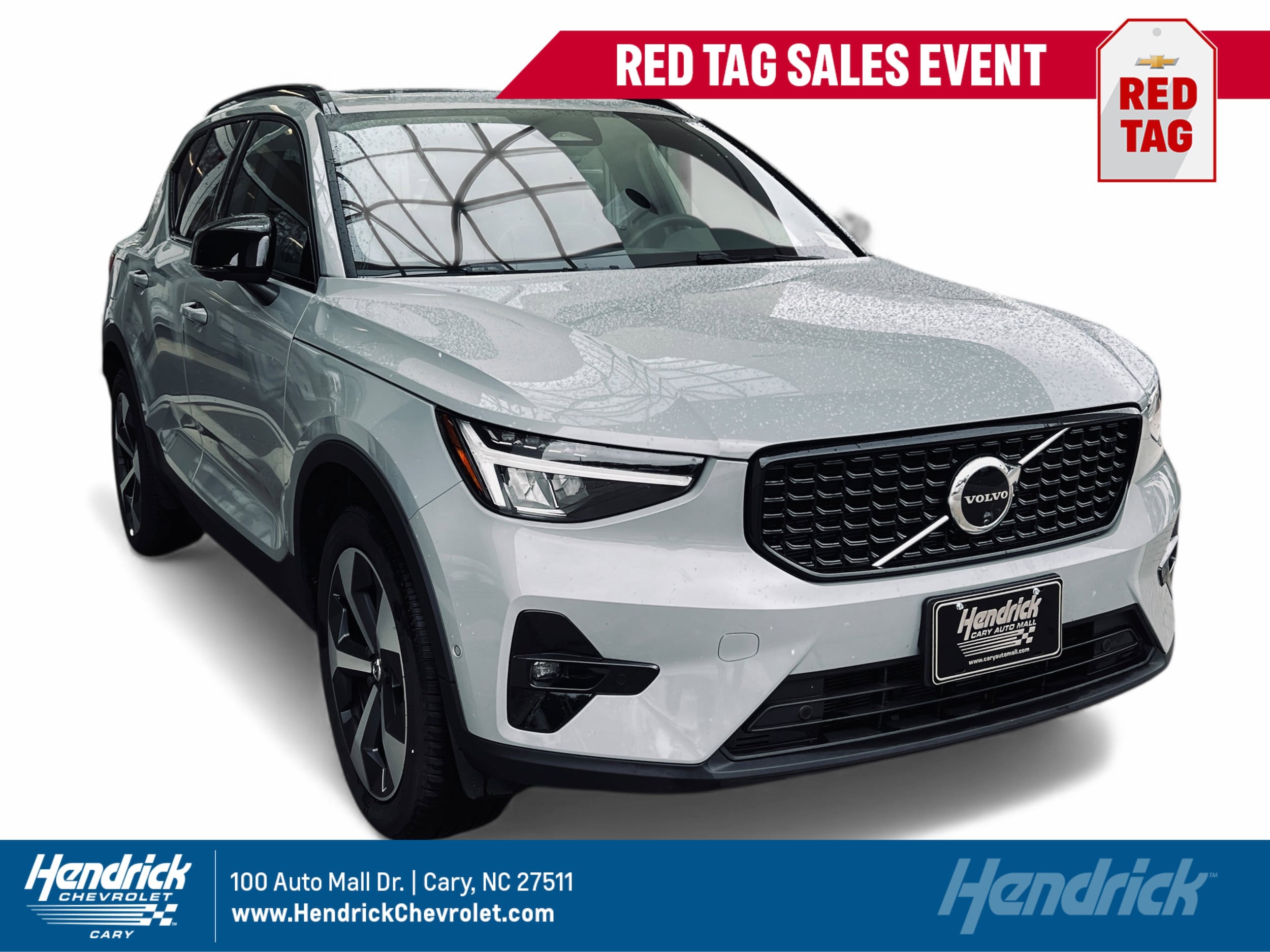 2025 Volvo XC40 Plus's photo