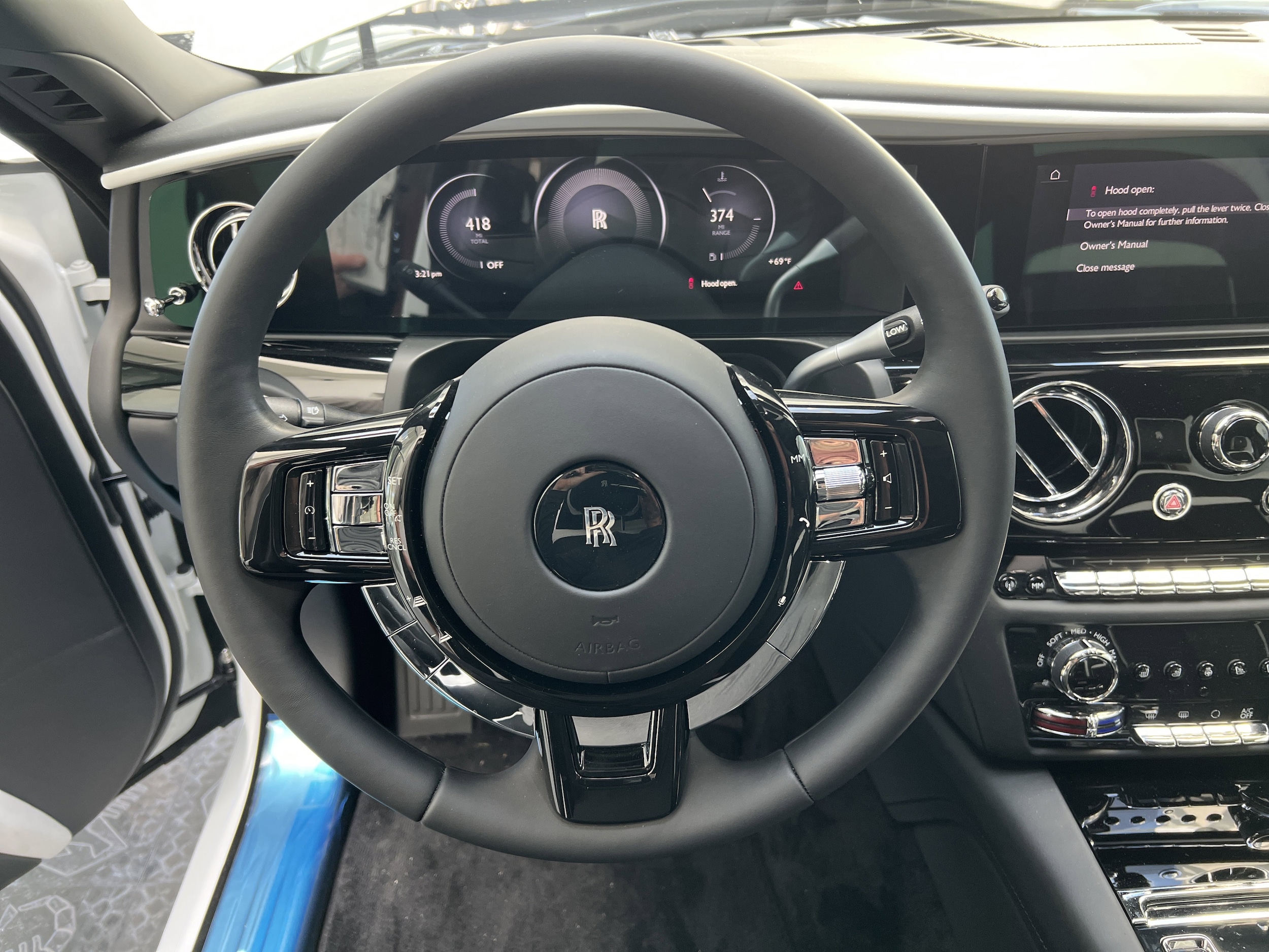 2026 Rolls-Royce Ghost photo 5