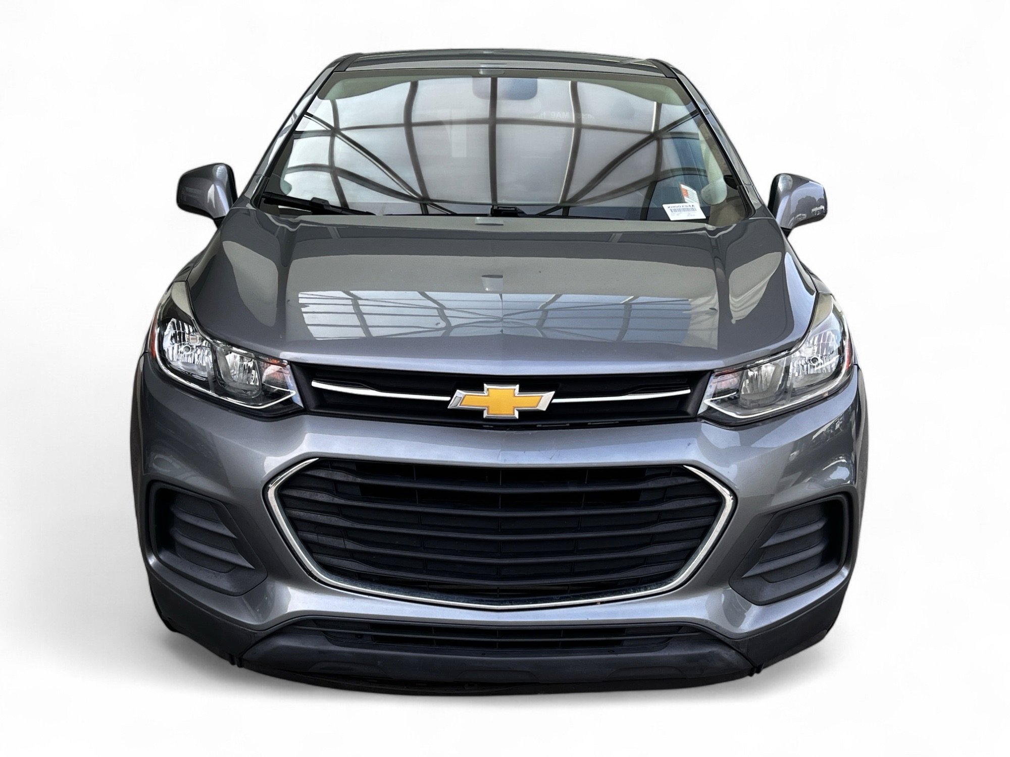 2020 Chevrolet Trax LS photo 3