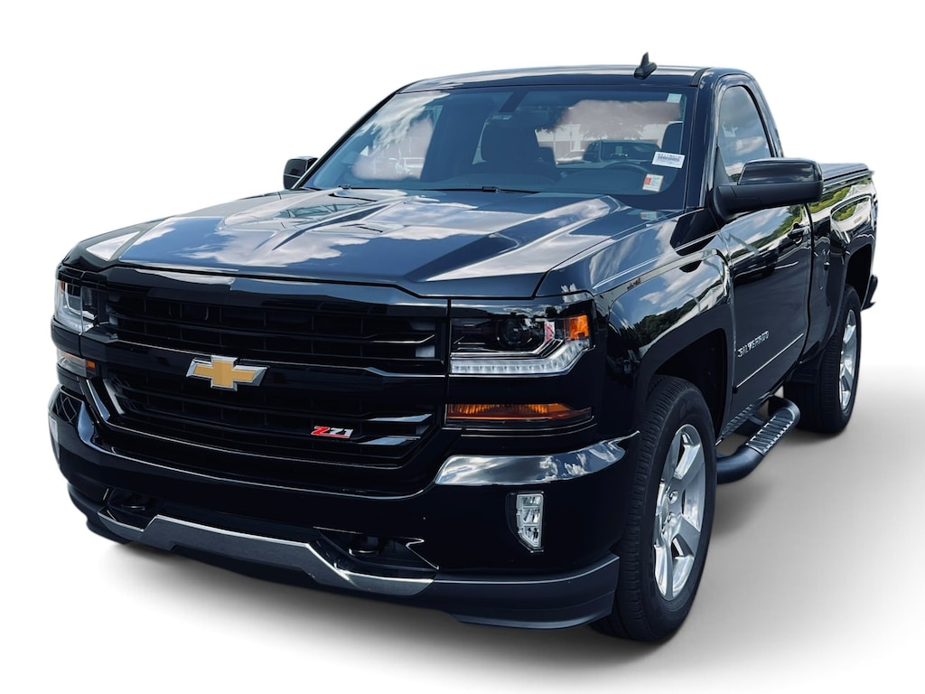 Used 2017 Chevrolet Silverado 1500 LT Pickup