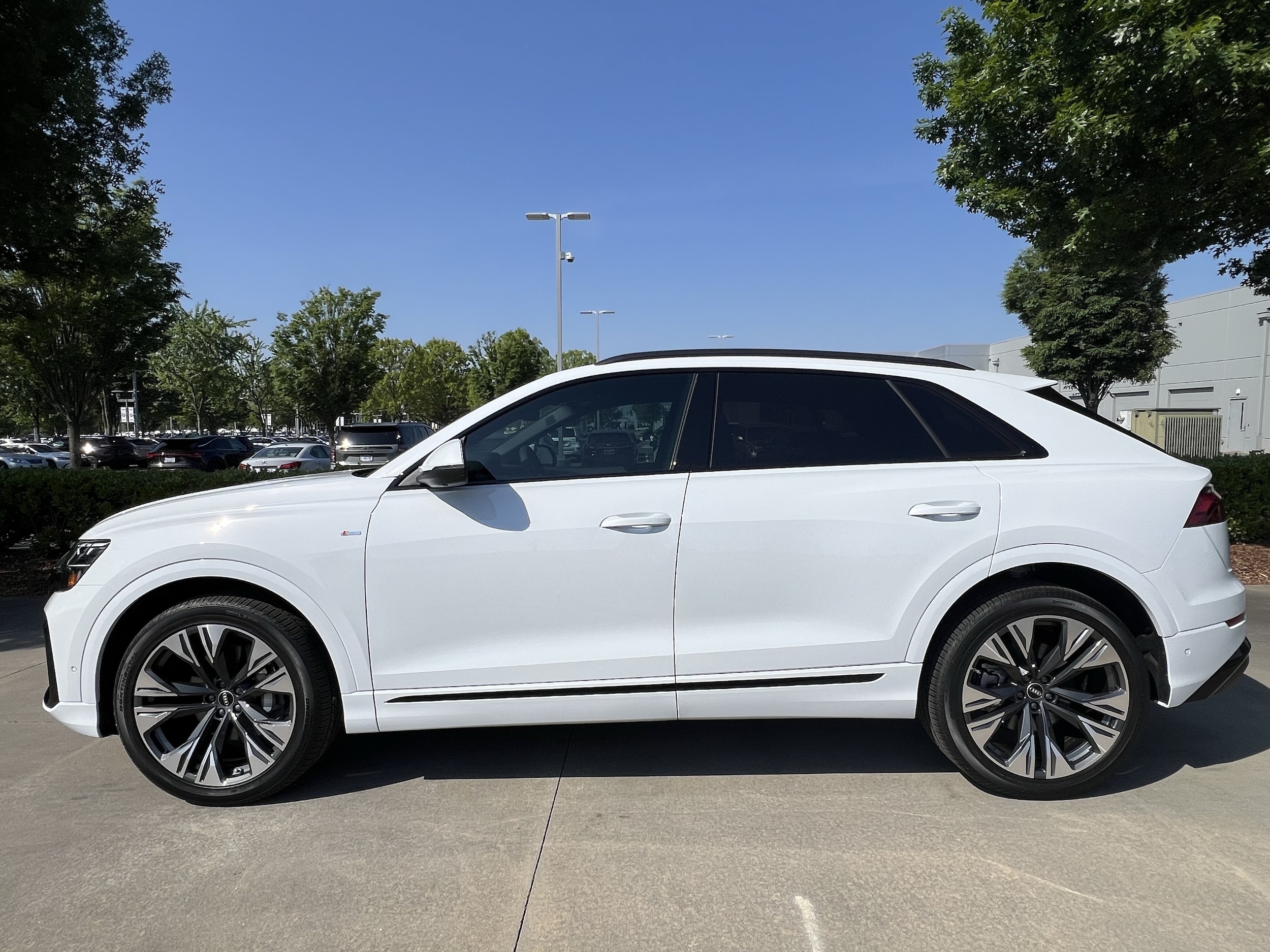 Audi Q8 Premium Plus