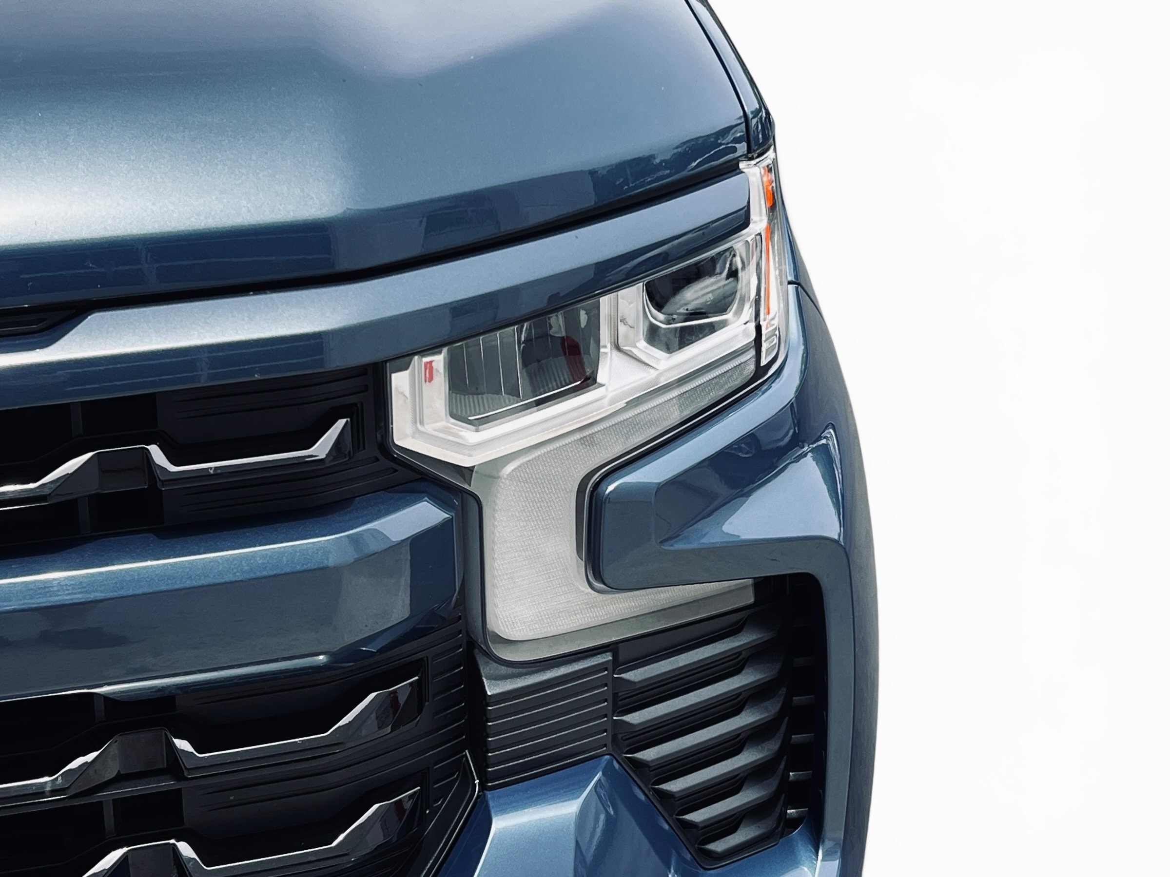 2024 Chevrolet Silverado 1500 RST photo 5