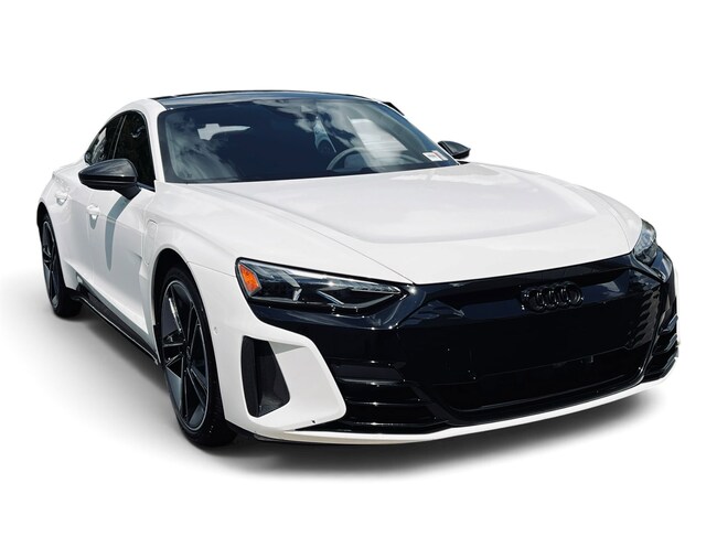 2022 Audi RS e-tron GT Sedan