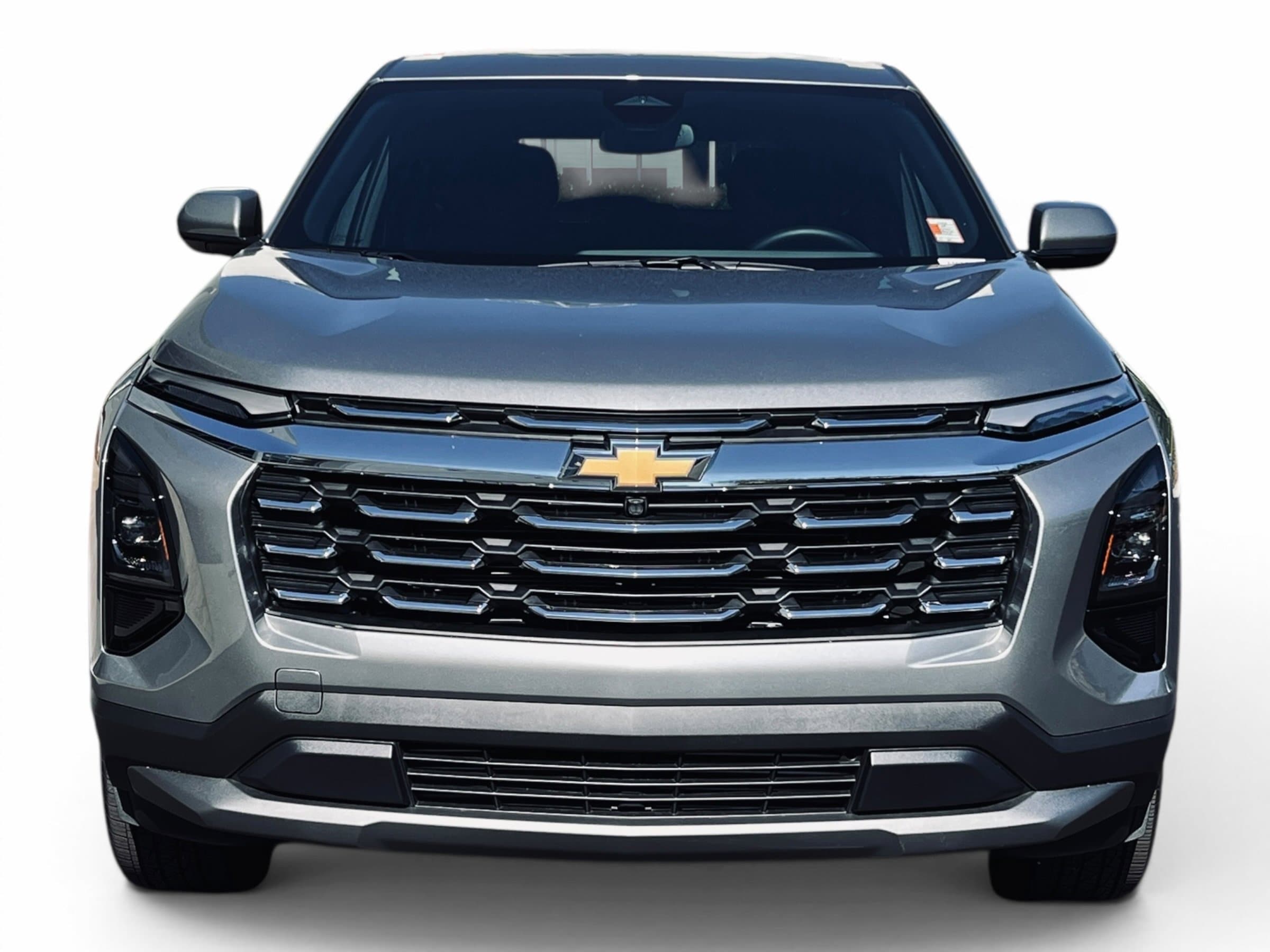 2026 Chevrolet Equinox FWD LT photo 2