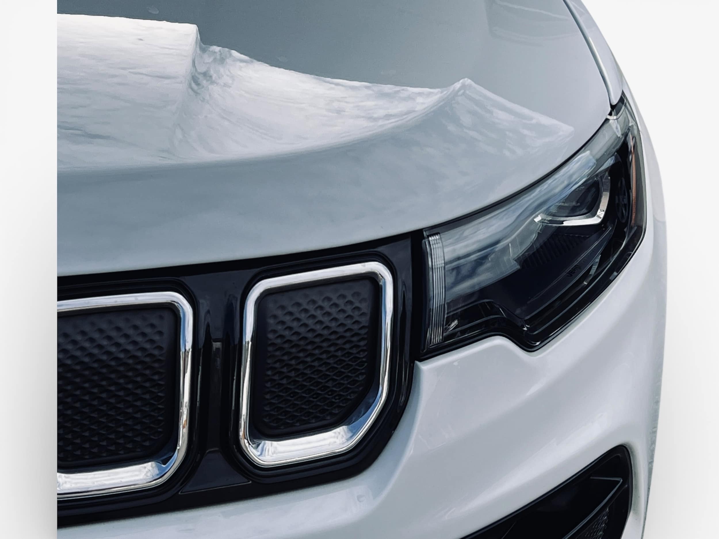 2022 Jeep Compass Limited photo 5