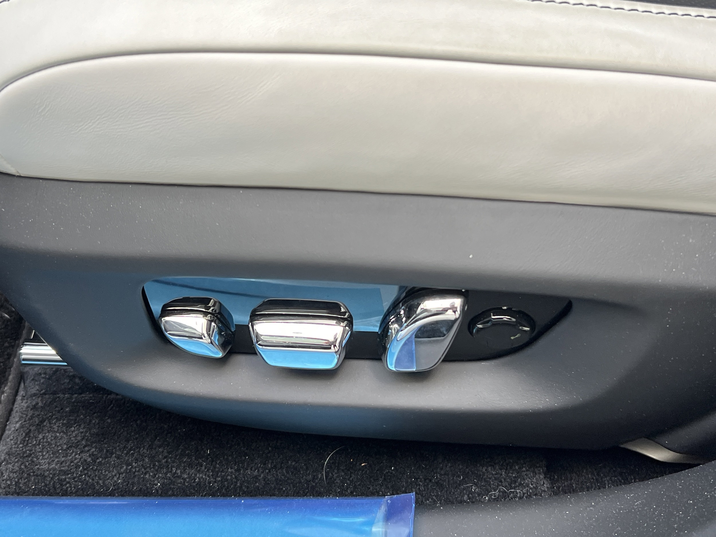 2026 Rolls-Royce Ghost photo 4