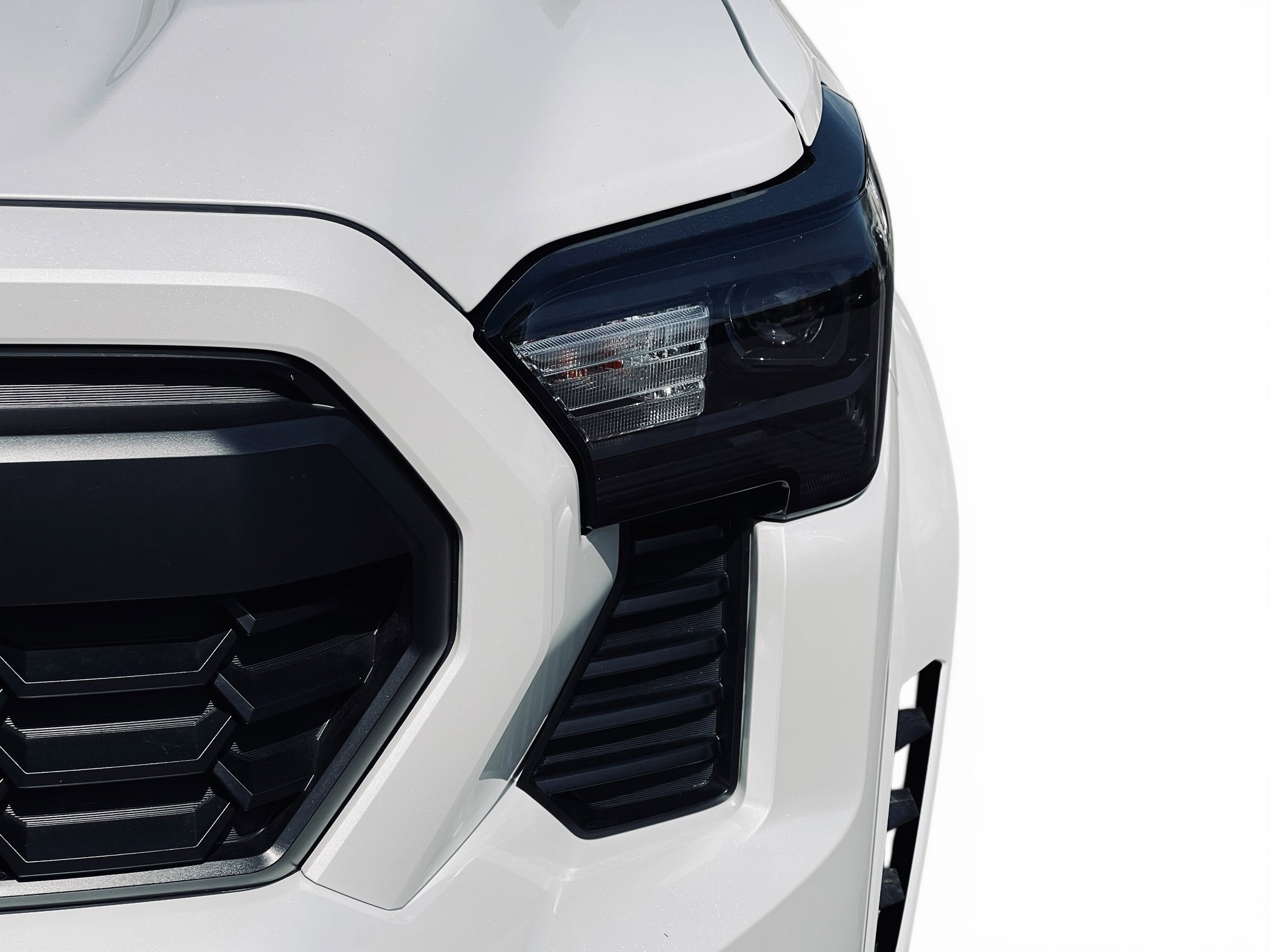 2025 Toyota Tacoma 4WD TRD Sport photo 4