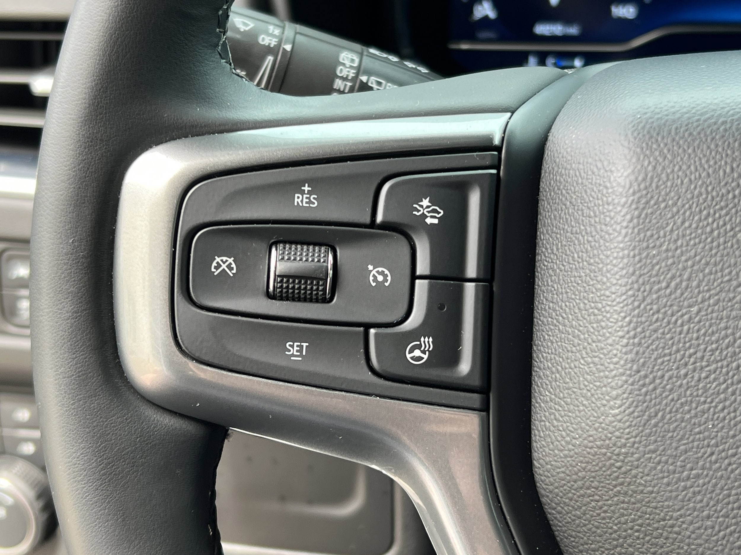 2023 Chevrolet Tahoe Z71 photo 5