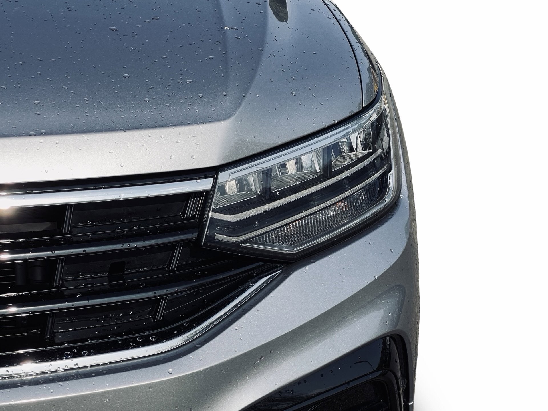 2023 Volkswagen Tiguan SE R-Line Black photo 5