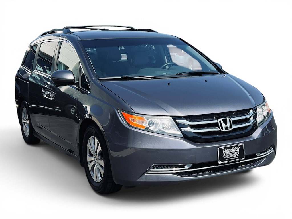 Used 2016 Honda Odyssey SE Minivan