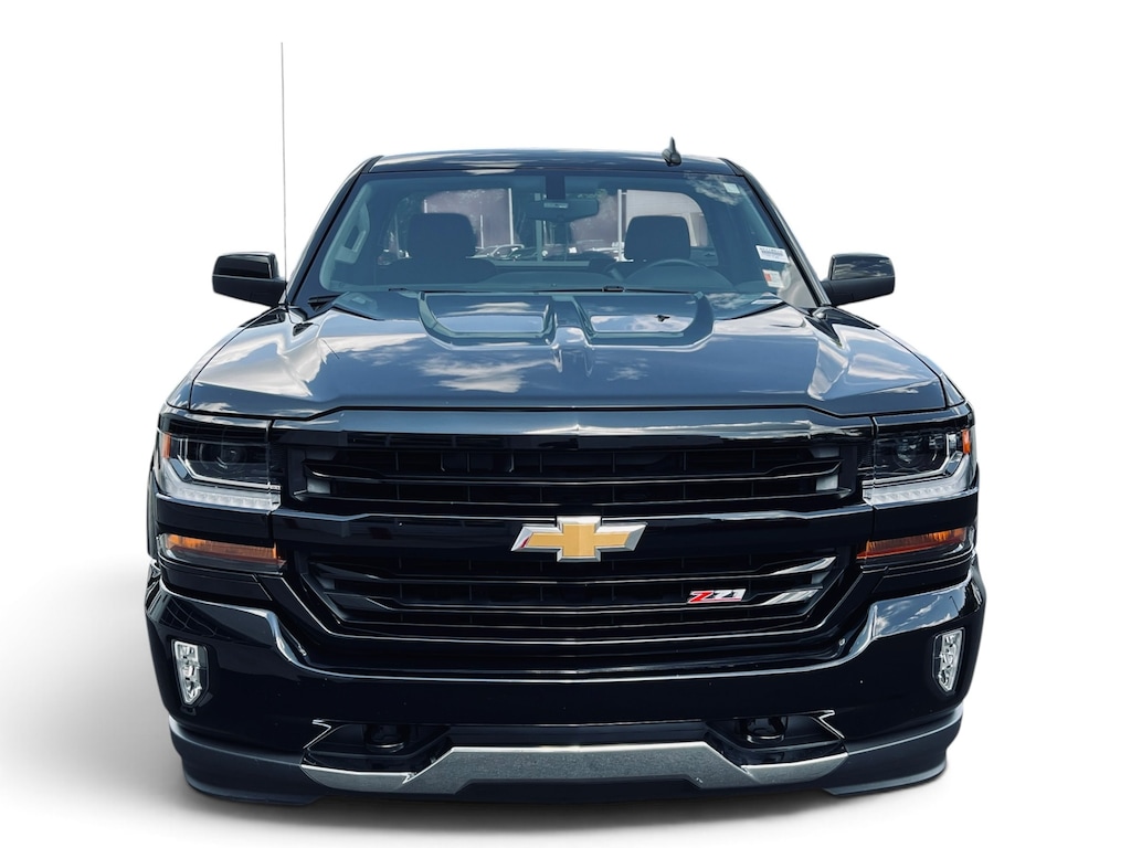 Used 2017 Chevrolet Silverado 1500 LT Pickup