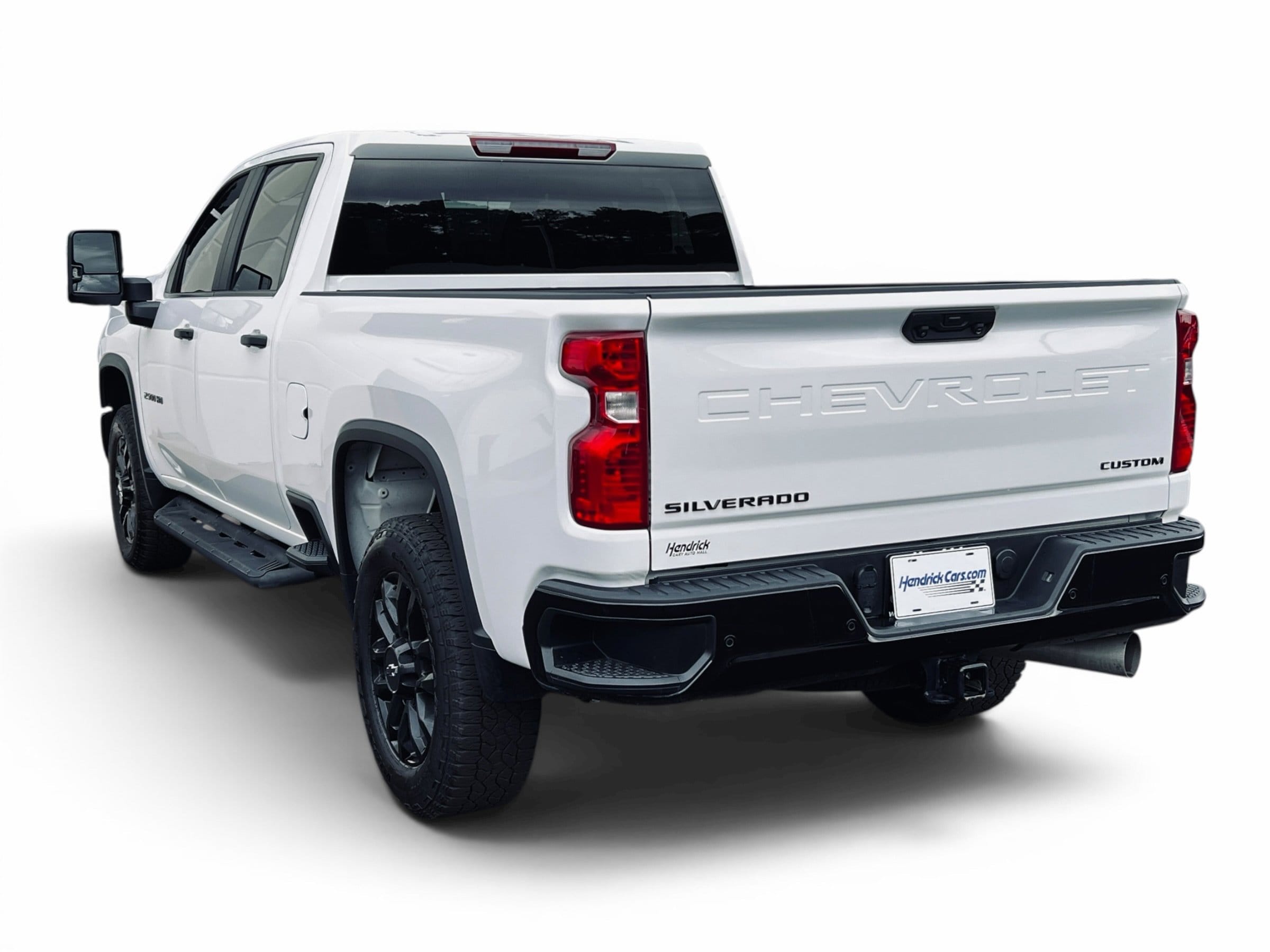 2025 Chevrolet Silverado 2500HD Custom photo 3