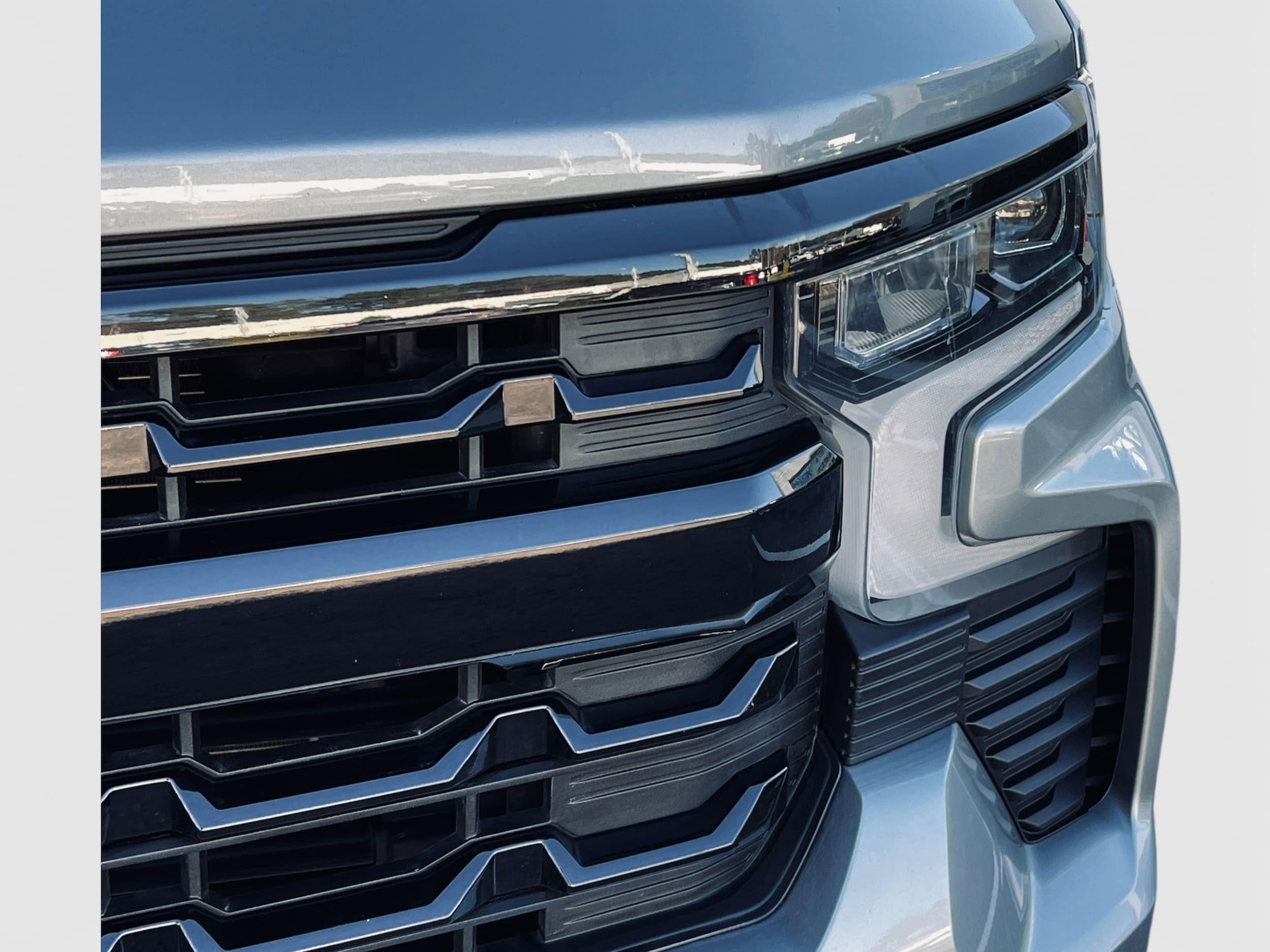 2023 Chevrolet Silverado 1500 RST photo 4