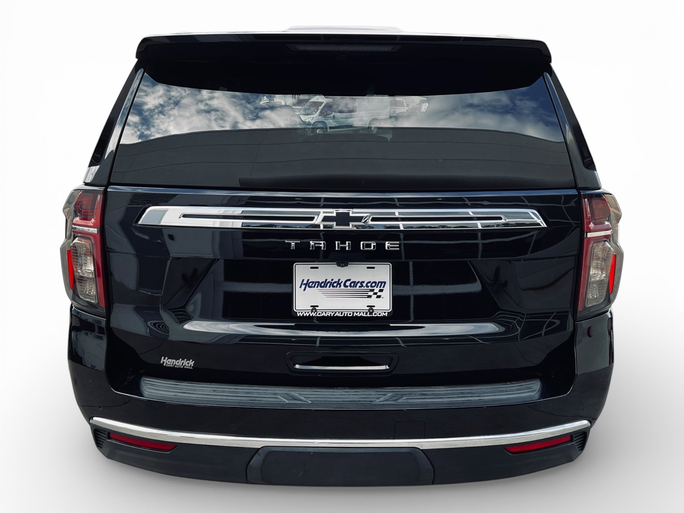 2023 Chevrolet Tahoe LS photo 3