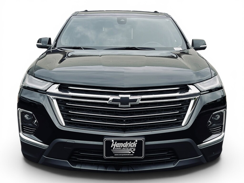 Used 2023 Chevrolet Traverse LT Cloth SUV