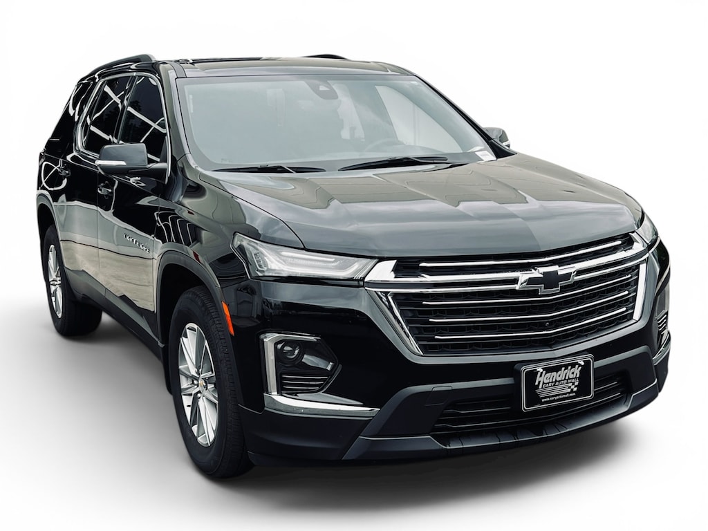 Used 2023 Chevrolet Traverse LT Cloth SUV