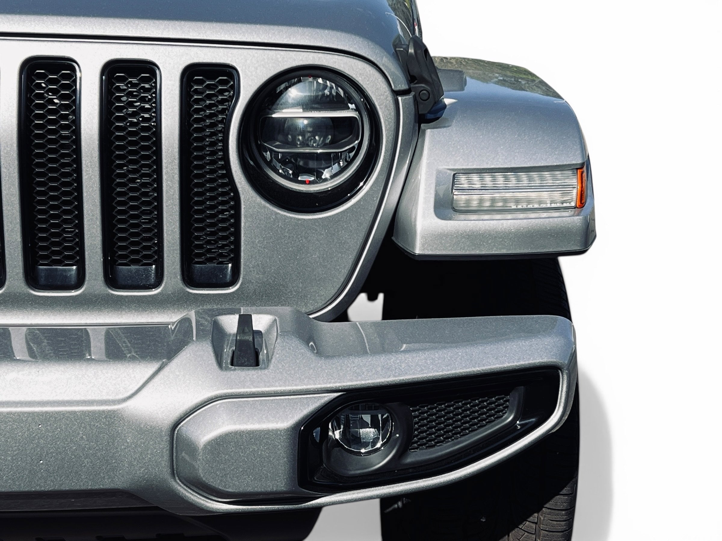 2021 Jeep Wrangler Unlimited Sahara High Altitude photo 5