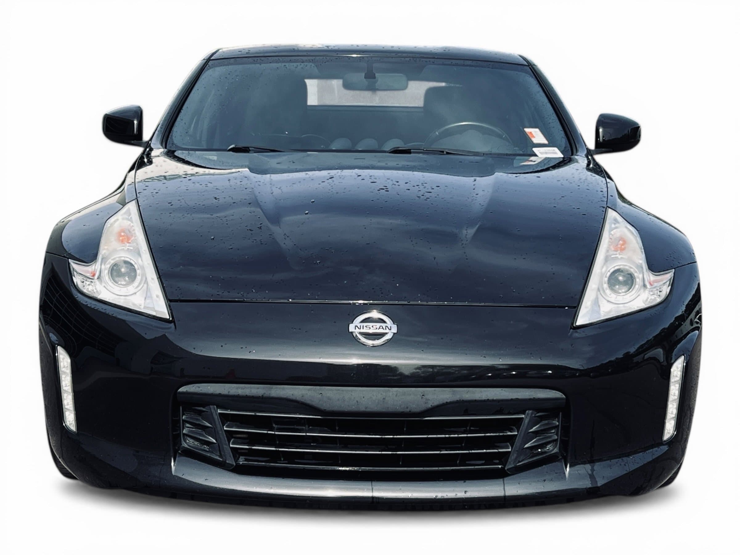 2017 Nissan 370Z photo 2