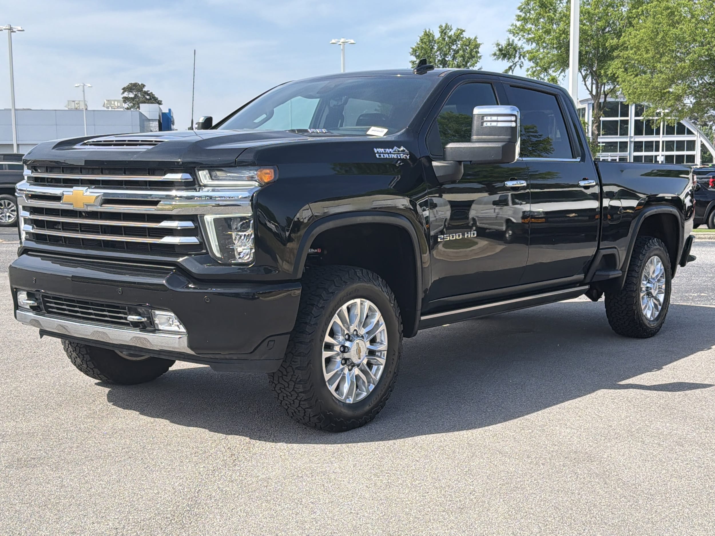 2023 Chevrolet Silverado 2500HD High Country photo 5