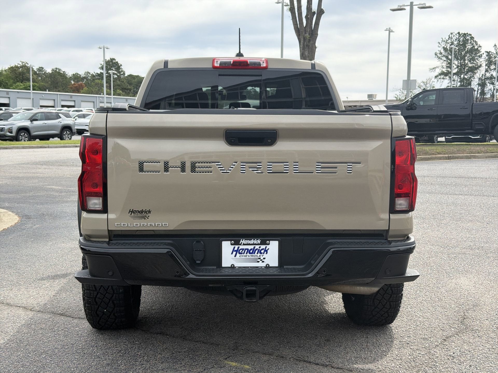 2024 Chevrolet Colorado 4WD Trail Boss photo 3