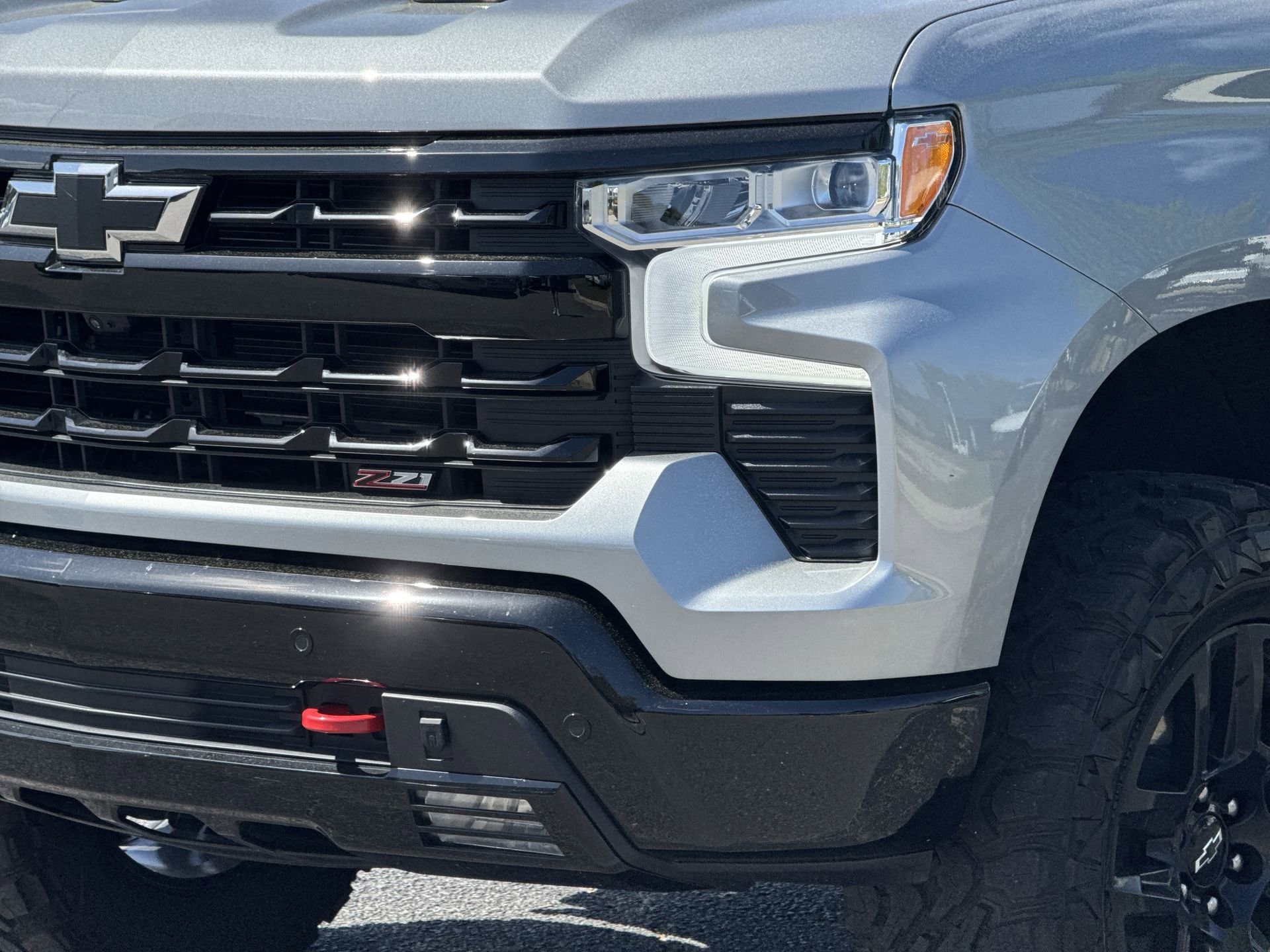 2025 Chevrolet Silverado 1500 LT Trail Boss photo 4