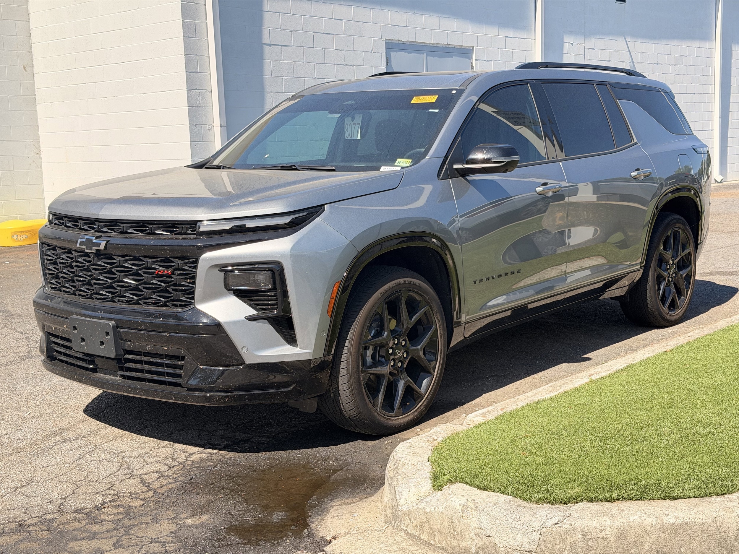 2024 Chevrolet Traverse AWD RS photo 3
