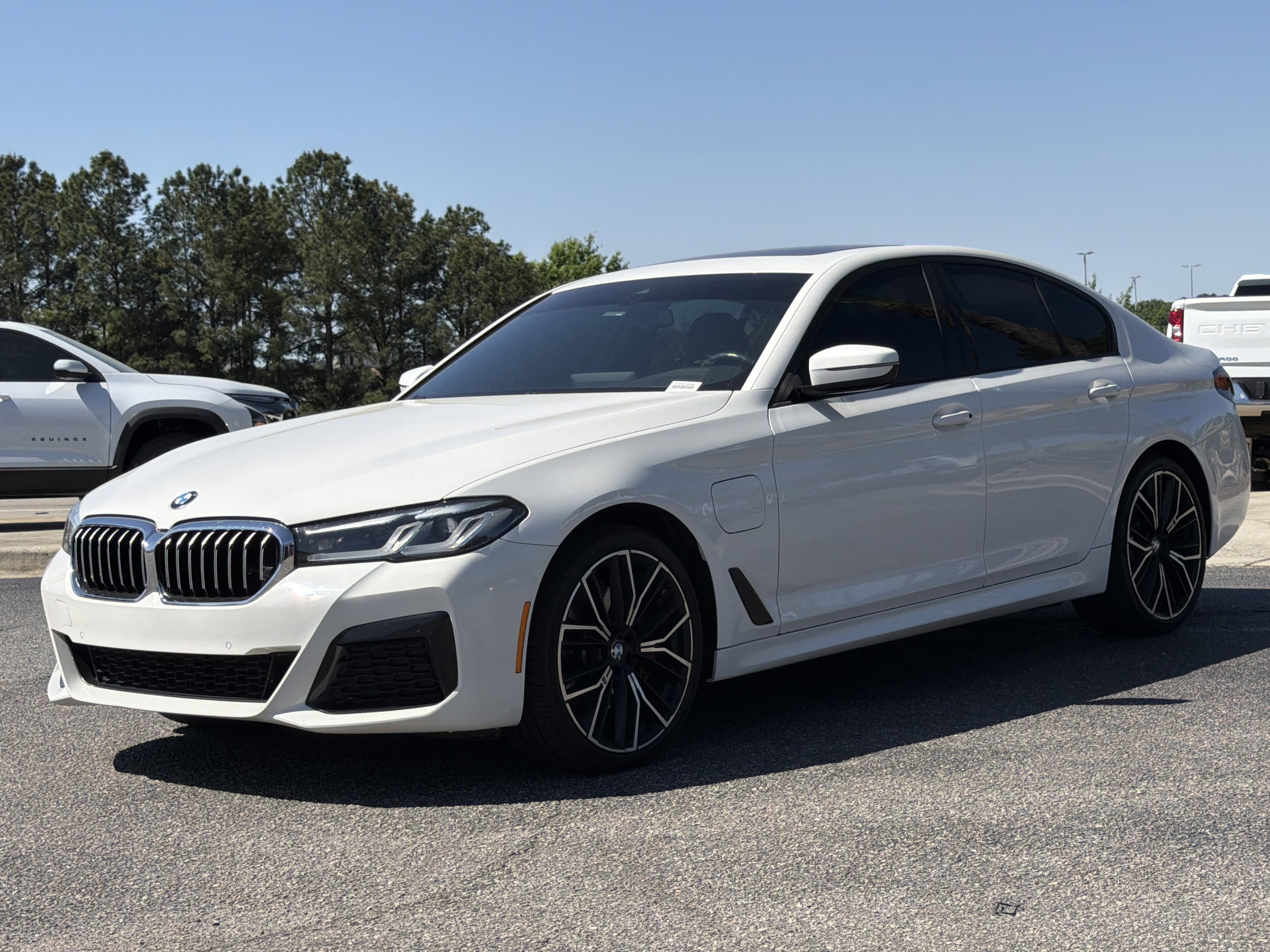 2021 BMW 5 Series 530e photo 5
