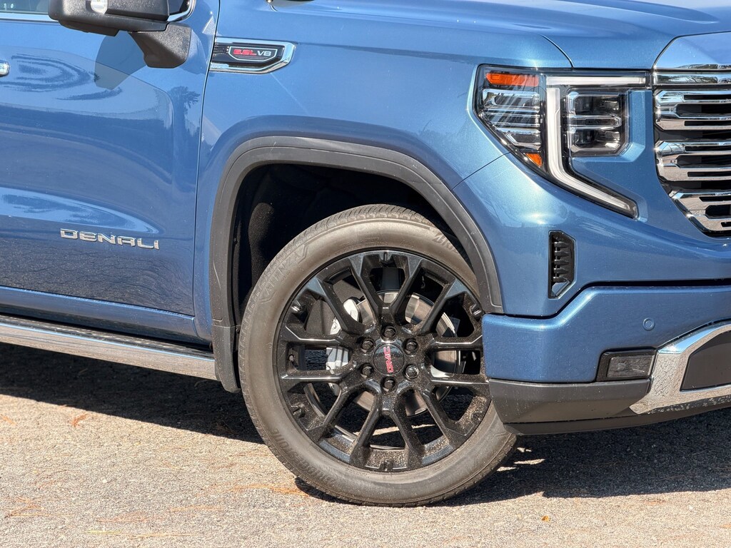 Used 2025 GMC Sierra 1500 Denali Pickup