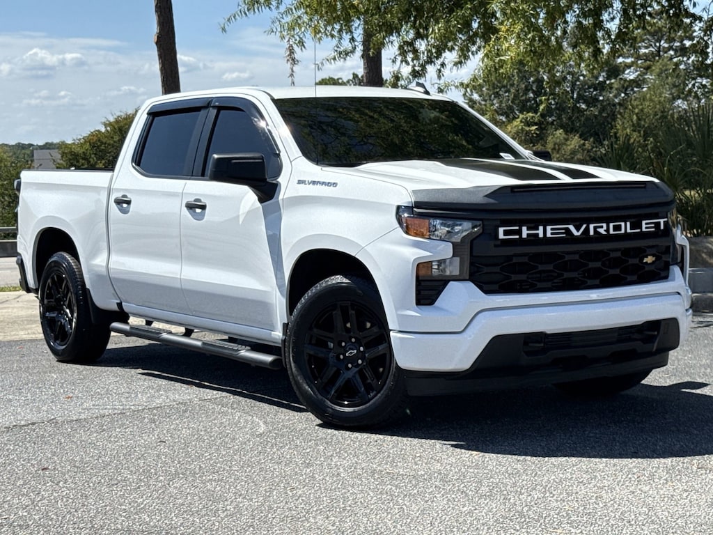 Used 2024 Chevrolet Silverado 1500 Custom Pickup
