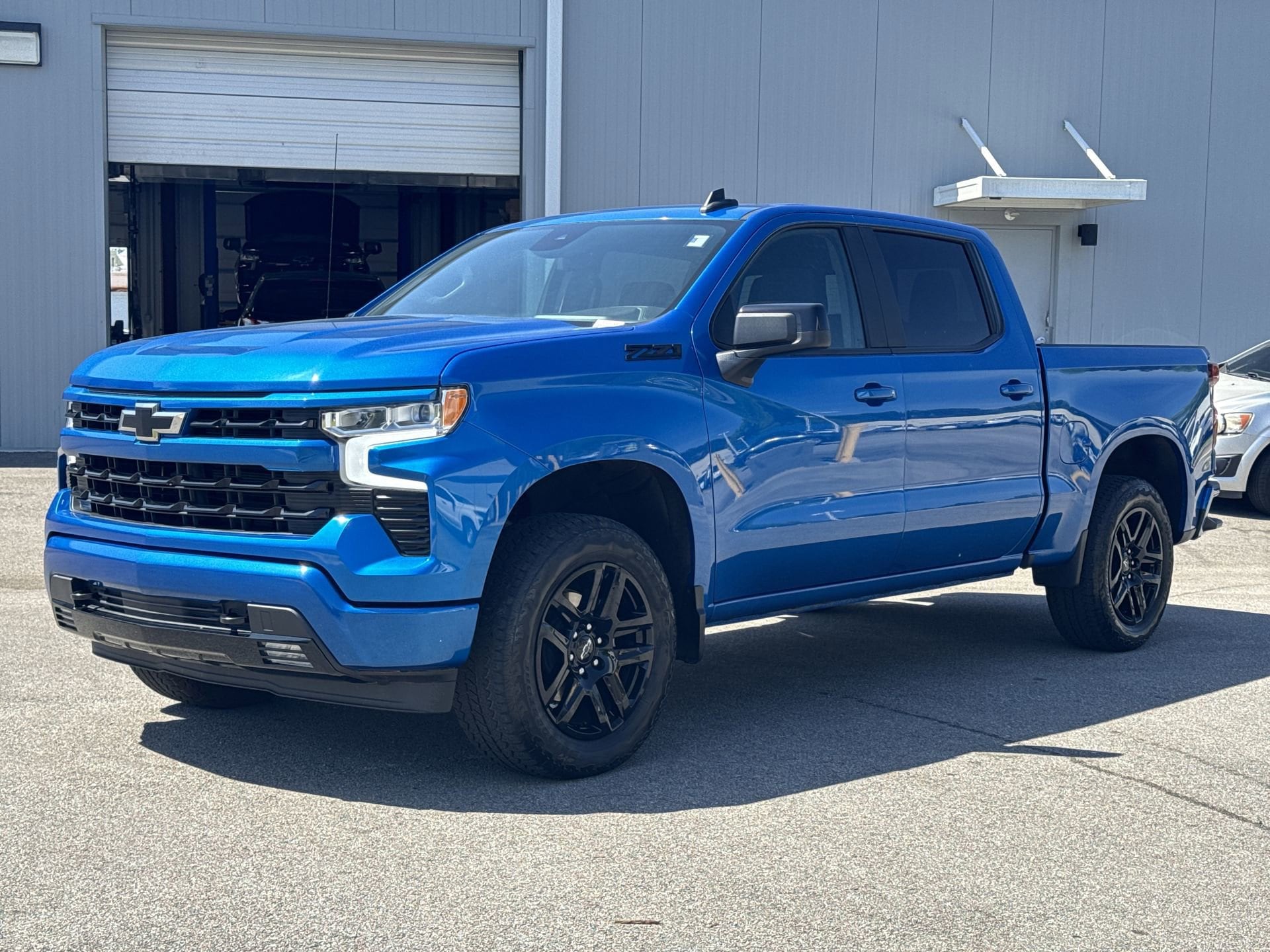 2023 Chevrolet Silverado 1500 RST photo 4