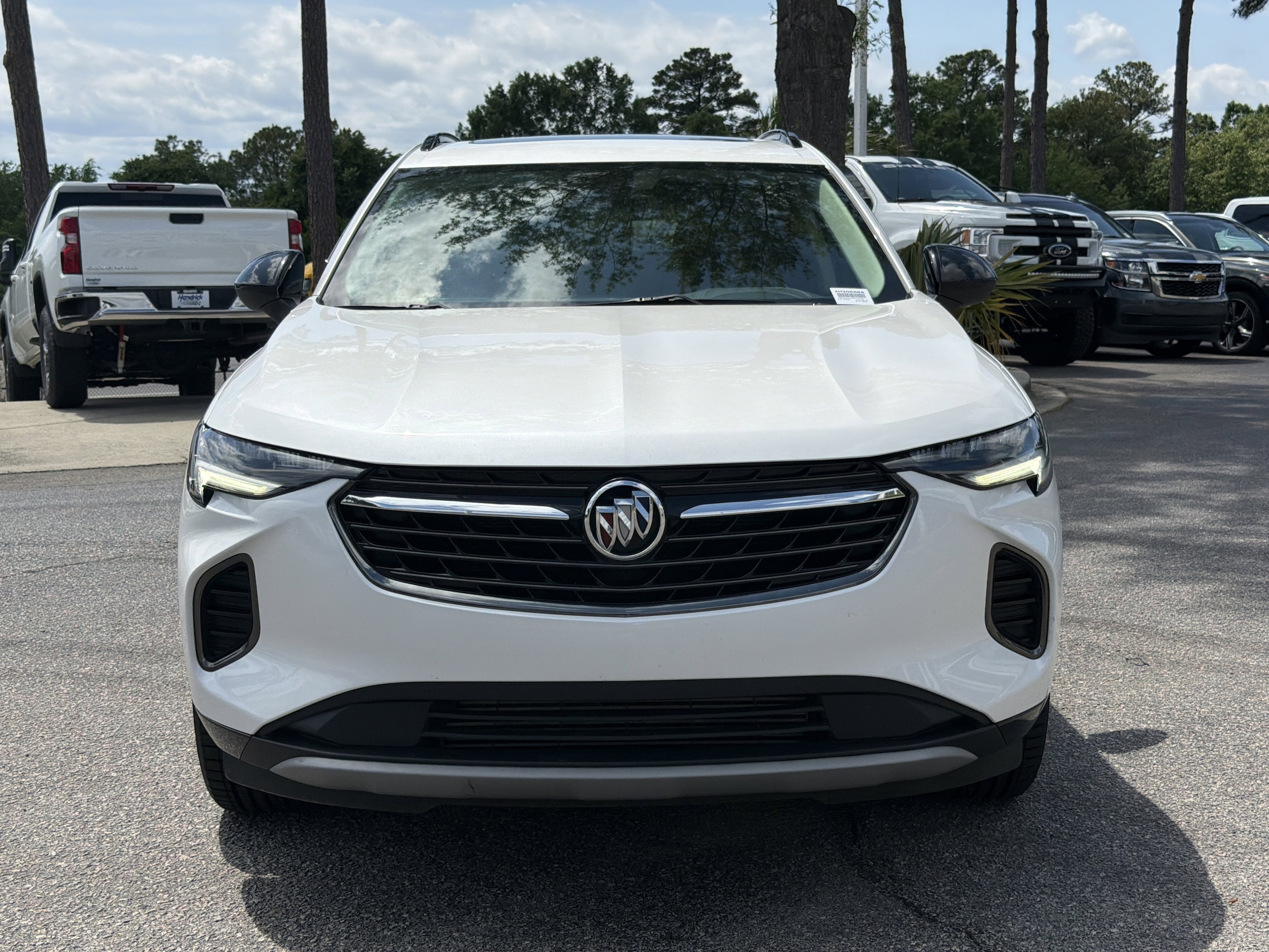 2023 Buick Envision Essence photo 5