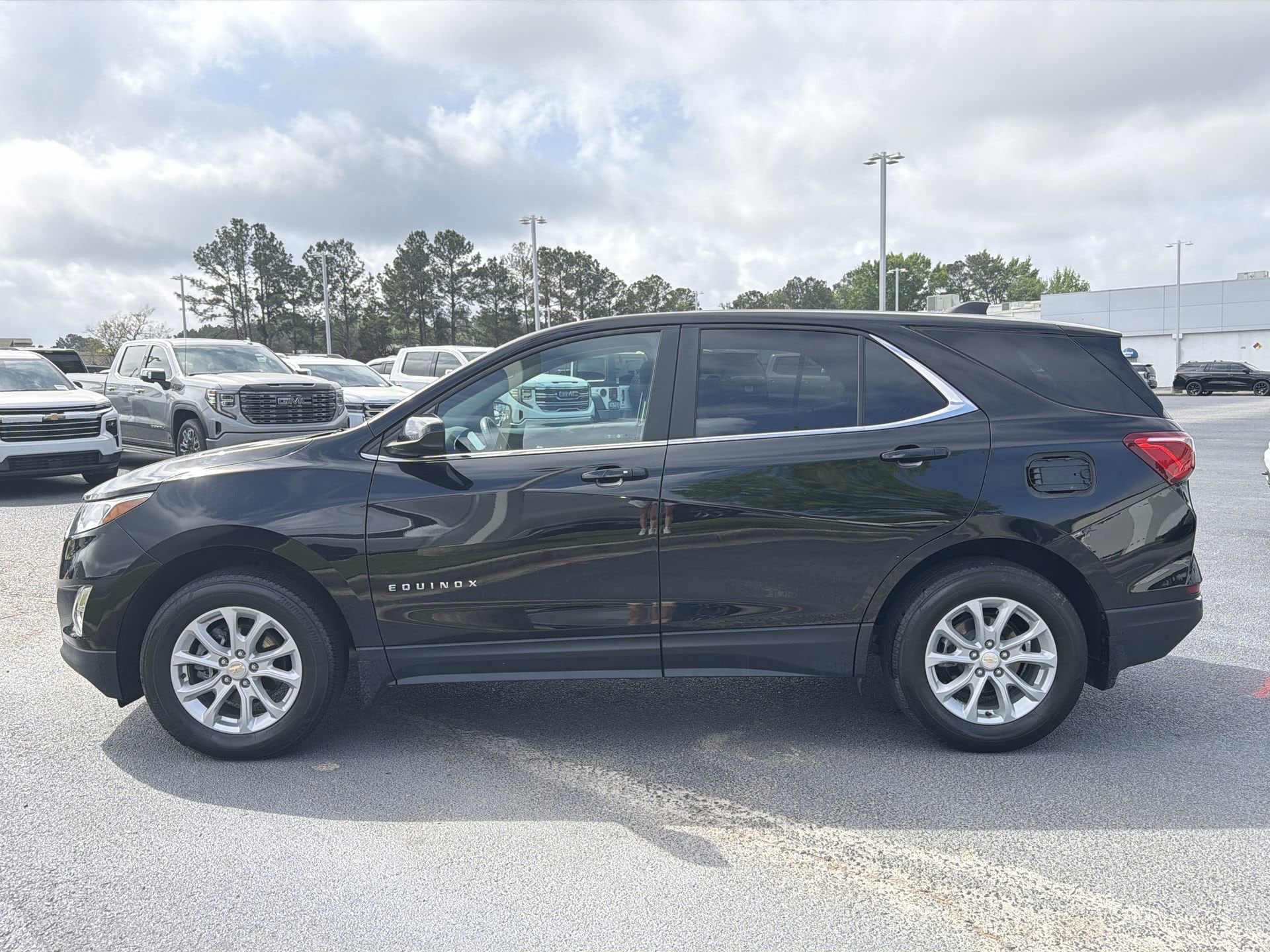 2021 Chevrolet Equinox LT photo 5