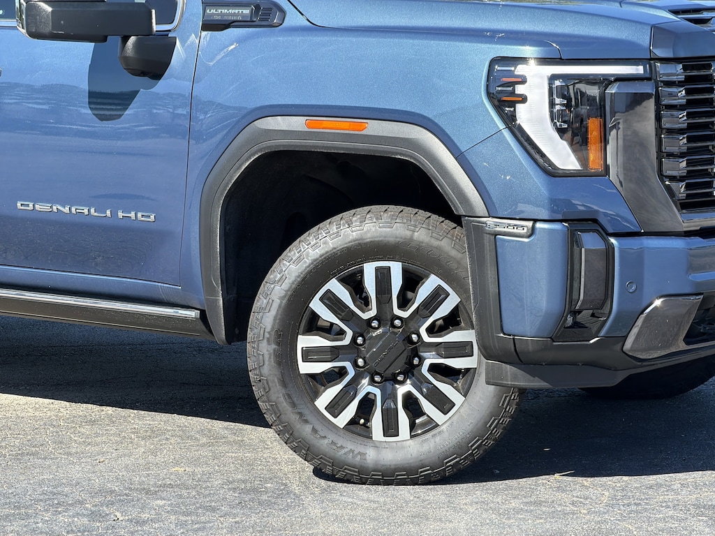Used 2024 GMC Sierra 2500HD Denali Ultimate Pickup