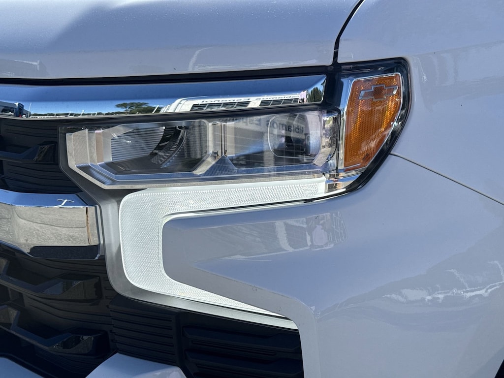 Used 2025 Chevrolet Silverado 1500 LT Pickup