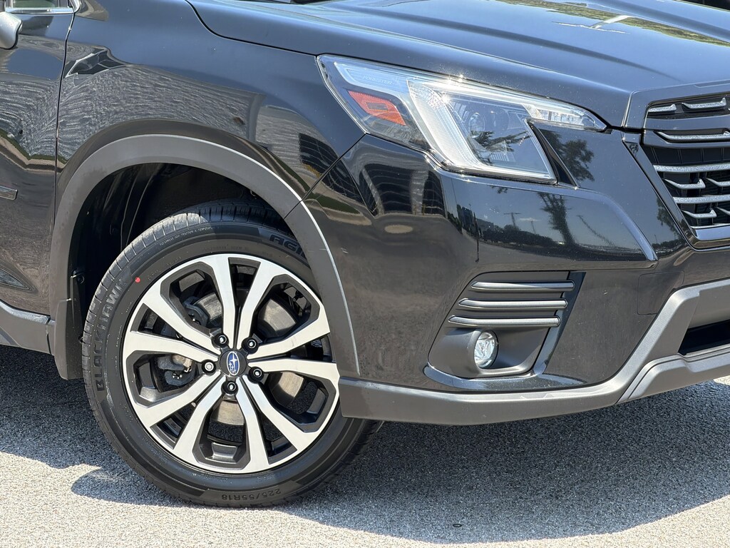 Used 2024 Subaru Forester Limited SUV