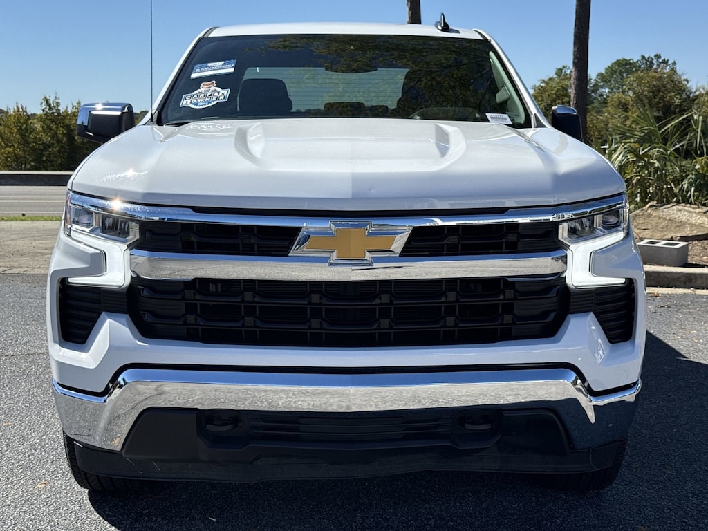 Used 2025 Chevrolet Silverado 1500 LT Pickup