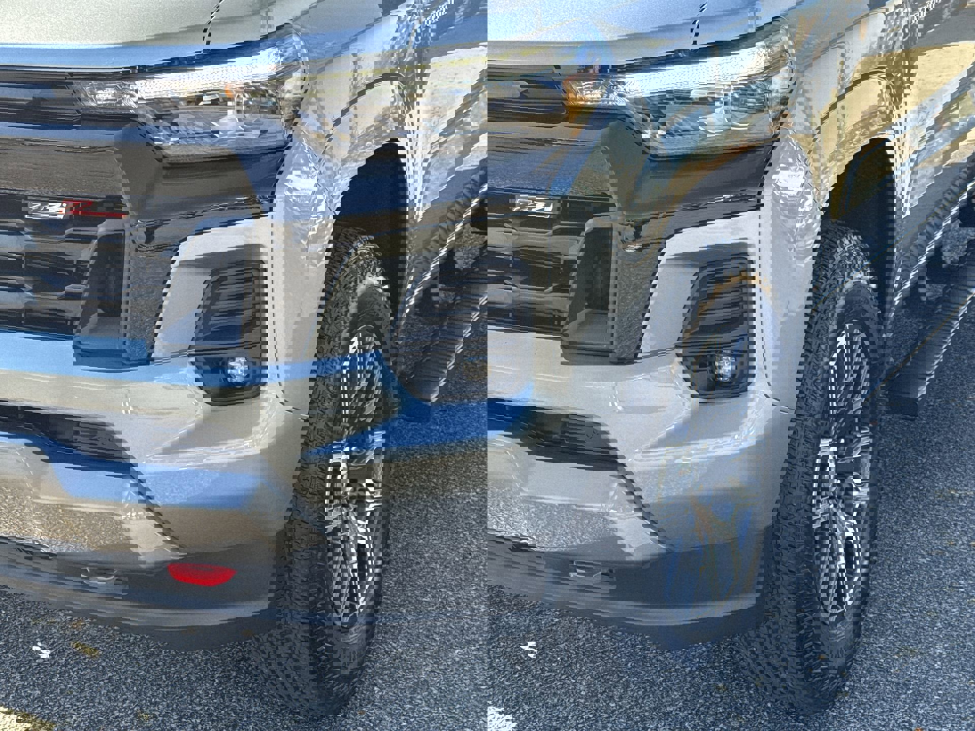 2024 Chevrolet Colorado Z71 photo 4