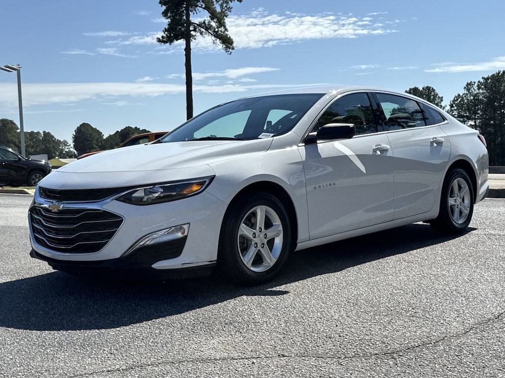 Used 2023 Chevrolet Malibu LS Sedan
