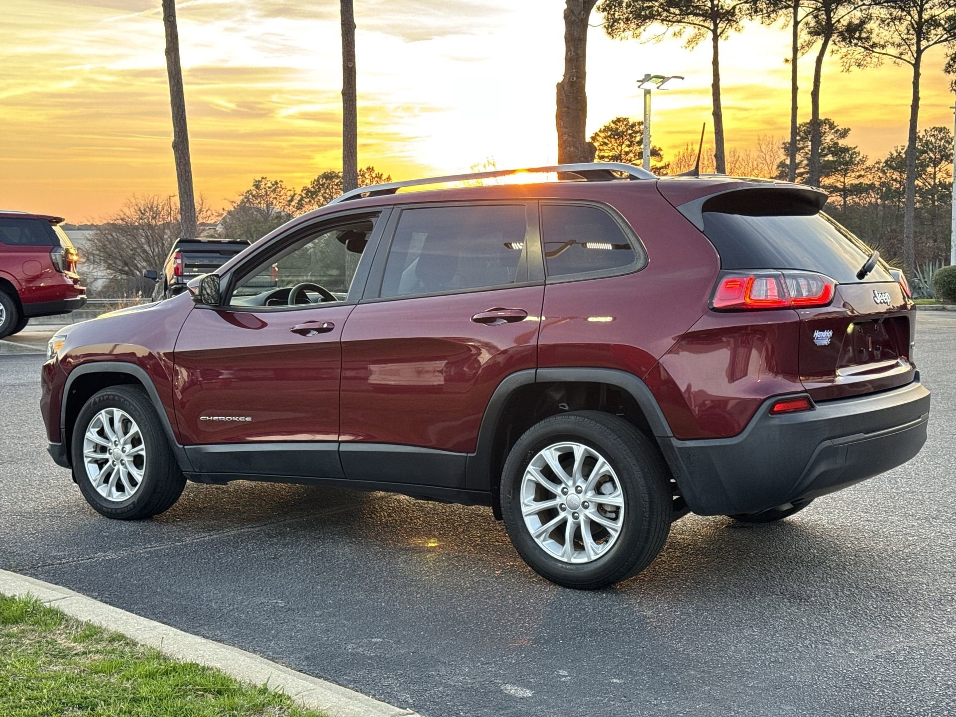2021 Jeep Cherokee Latitude photo 6