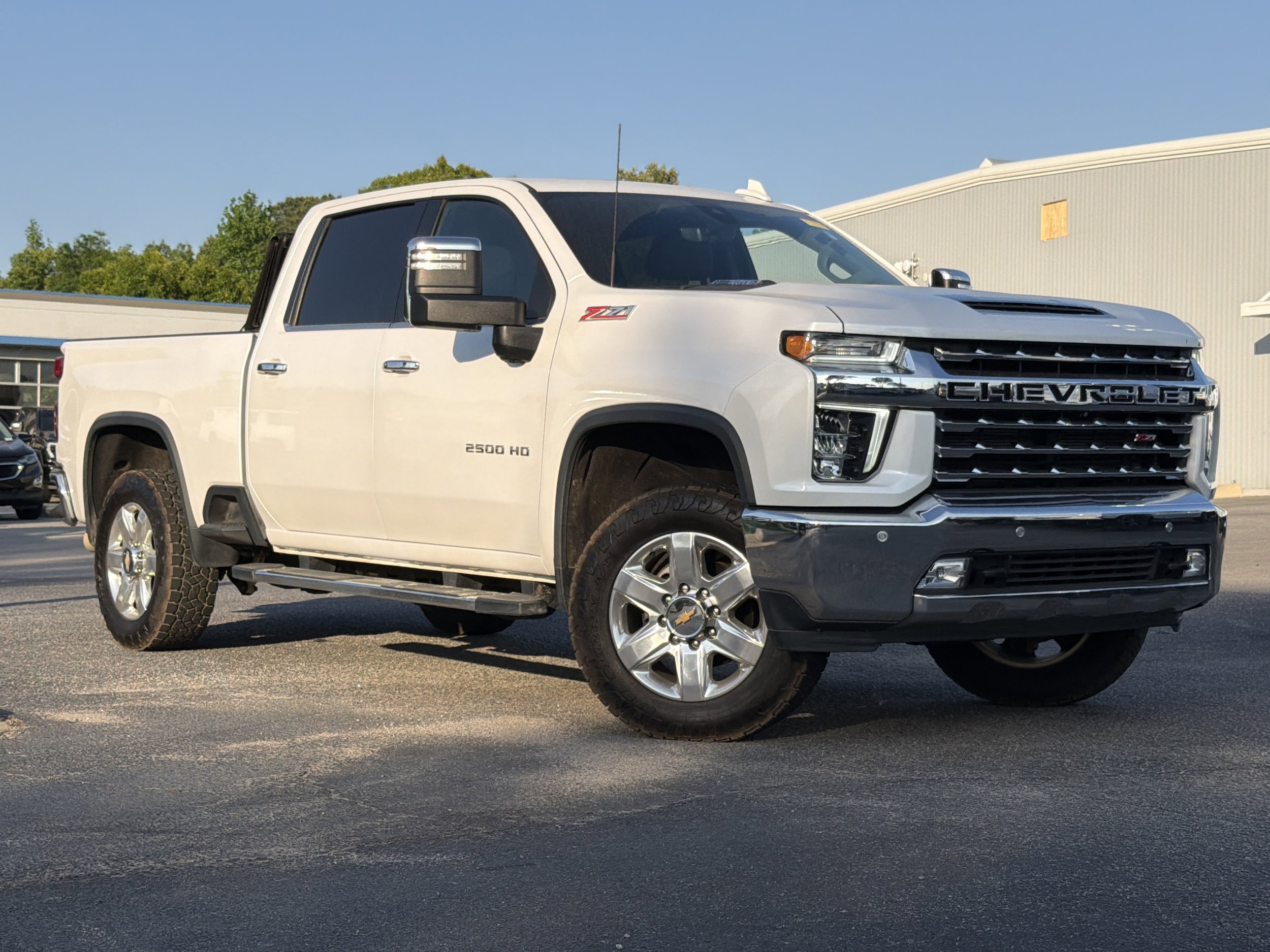 2022 Chevrolet Silverado 2500HD LTZ photo 2